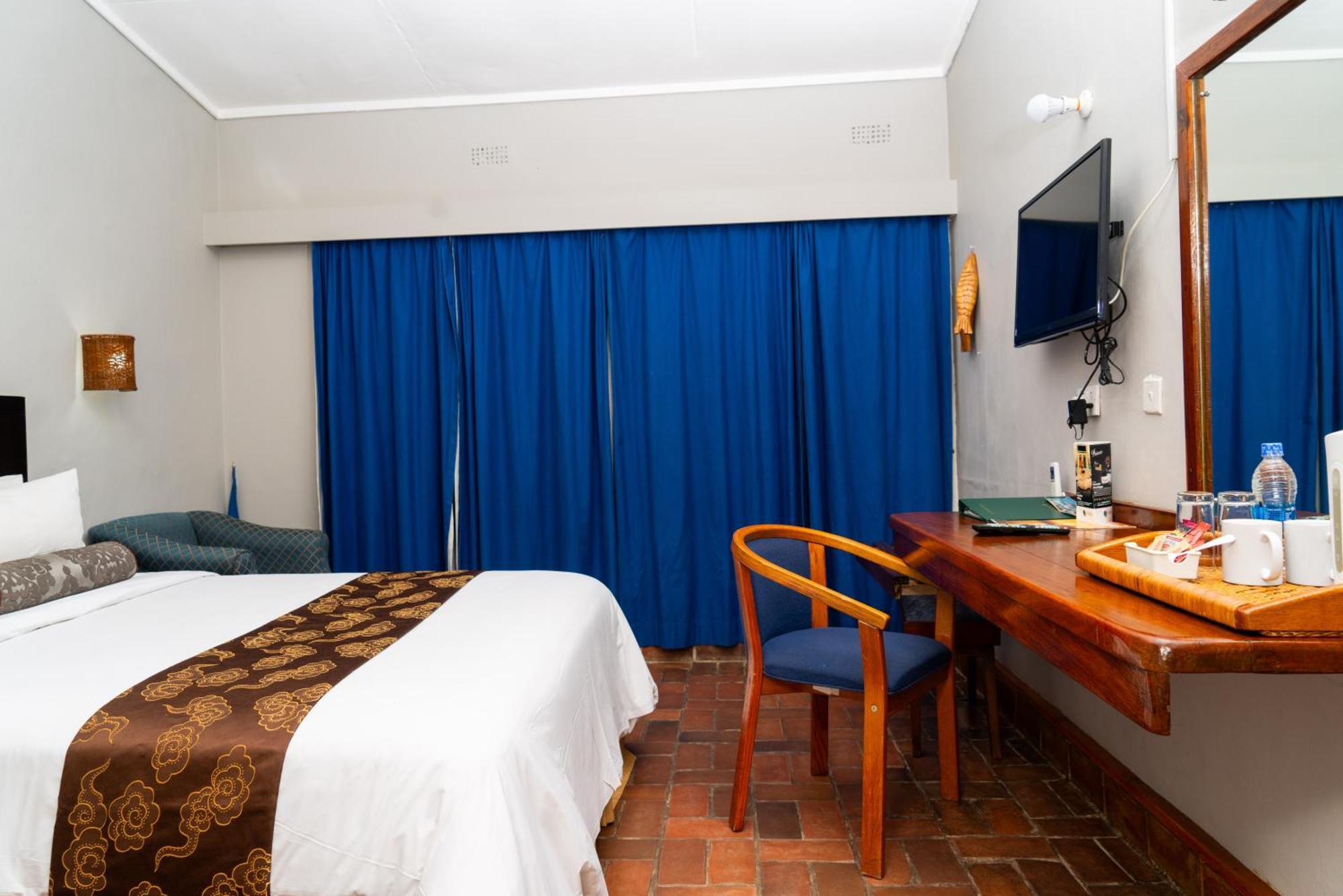 Sunbird Chintheche Hotel Nkhata Bay Exterior foto