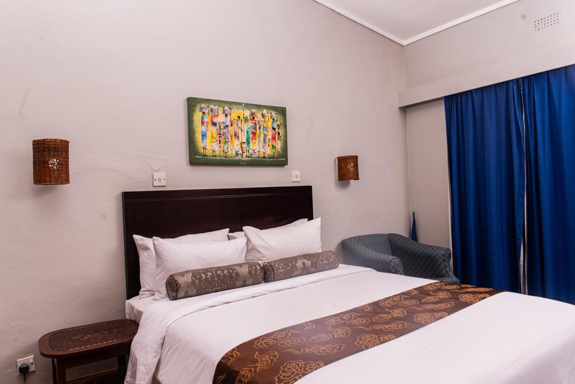 Sunbird Chintheche Hotel Nkhata Bay Exterior foto